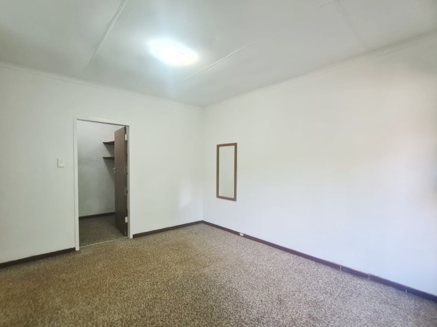 To Let 3 Bedroom Property for Rent in Ifafi North West